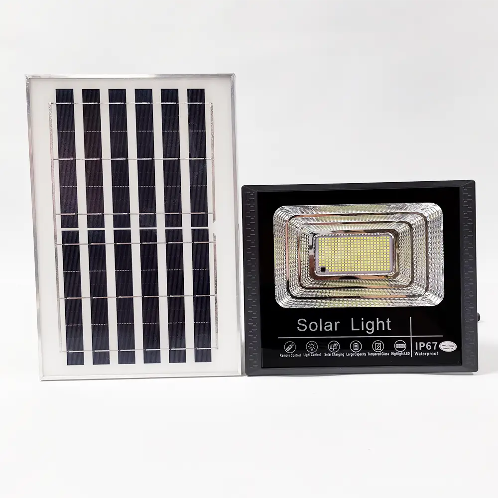 J-200 solar flood light, lamp head with separated solar panel