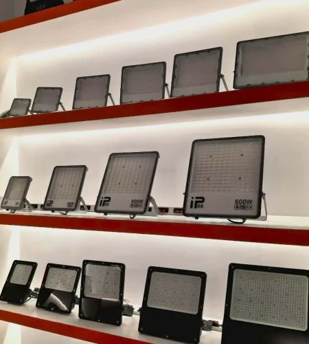 solar-lighting-products-e